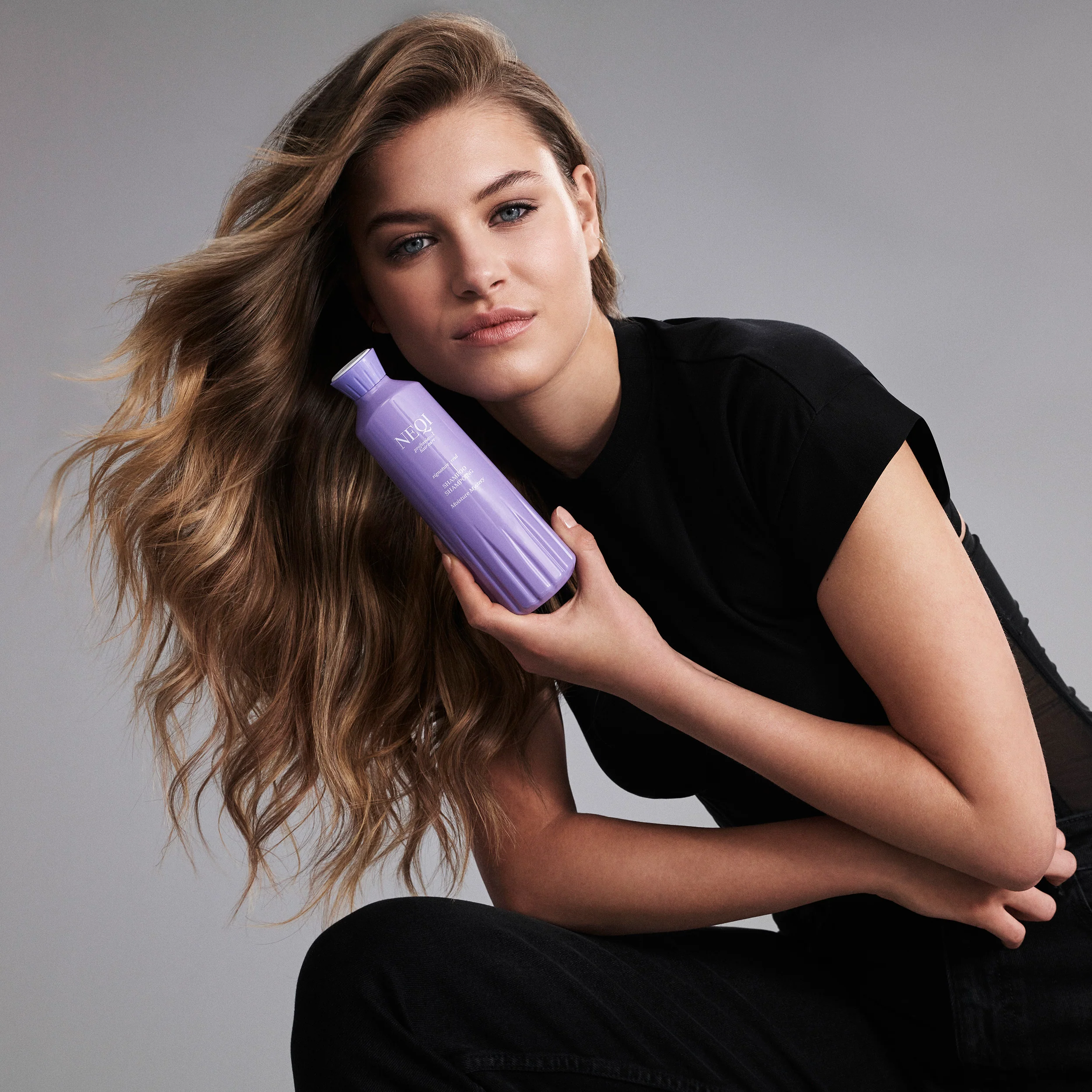 Neqi Moisture Mystery Shampoo 330ml